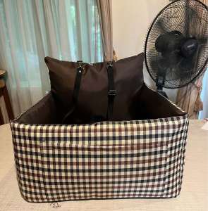 ที่นั่งสัตว์เลี้ยงในรถเบาะหน้า50*50cm