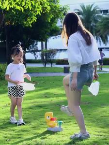 Air Launcher Toy Outdoor Soaring Flying Disc Flying Saucer Foot Launcher Kids Jump Sport Games Children Toys for Kids Boy Gifts