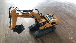 NYALA LAMPU KERUK METAL 11 CHANNEL: JW Mainan Anak Laki Mobil Remot Control RC Beko XUEZHISHAN Skala 1:20