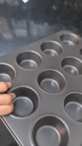 Cetakan muffin ANTI LENGKET 12 lubang / Cetakan kue cupcake / Cetakan kue mufin