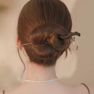 Elegant Chinese Style Bamboo Tassel Hairpin for Women Traditional Bun Hairdo Qipao Hanfu Aesthetics Hair Accessories Gifts