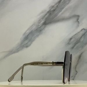 IOOI Eyewear - Kacamata Hitam Kotak Over Size Sunglasses Bahan Metal PC Anti UV Fashion Wanita 8194