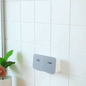 พร้อมส่ง กล่องพลาสติกติดผนัง มี 2 ช่อง กล่องเก็บของ อเนกประสงค์ ที่เก็บของในห้องน้ำ กันน้ำได้ homeluck91