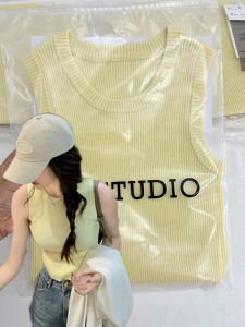 Áo Len Dệt Kim Không Tay Cổ Tròn Màu Vàng Trứng Cho Nữ Mùa Xuân Hè Thường Ngày Không Tay Đa Năng Thanh Lịch Mặc Trong