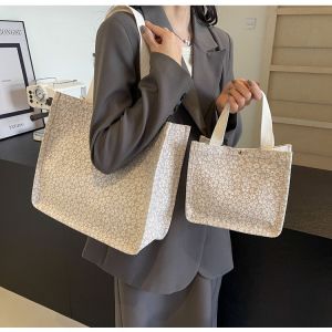 Trendy Large Capacity Canvas Tote Bag Womens Single Shoulder Handbag Fashionable Versatile Bag Commuter Style Messenger Bag