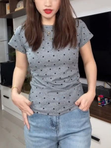 Áo Thun Nữ Tay Ngắn Cổ Tròn Mùa Hè 2025 Thiết Kế Chấm Bi Thời Trang Rộng Rãi Thoải Mái Thường Ngày Tay Ngắn Chất Liệu Polyester