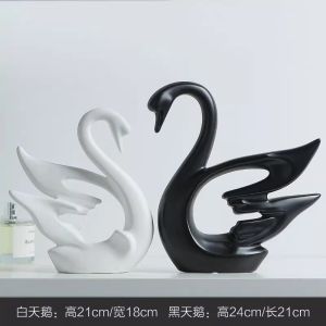 BHM Nordic Simple Black And White Swan Ceramic Ornaments Couple Wedding Gift Living Room Bar Cabinet Decorations Handmade Art