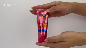 【Buy 1 Take 2】Sunscreen Cream SPF90++++ Facial Body Sunblock Lotion 60ML Sunblock Whitening Smooth