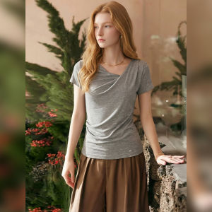 Sleeveless Minimalist Slim Fit Breathable T-shirt