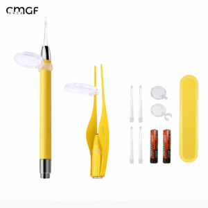 CMGF | Childrens Lighted Ear Cleaning Tool Set