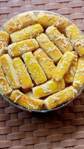 Kastengel Keju premium homemade\Kue kering lebaran kastengel keju