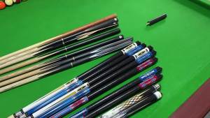 ＜915＞ Black Eight British Pool Cue Middle Eight 10mm Small Head Billiard Cue   Single Snooker Cue House Cue Billiard Accessories cue