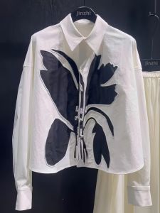 UYFY | Stylish Trendy Black Butterfly Print White Collar Loose Long Sleeve Shirt for Women
