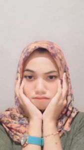 V Natural Temulawak Whitening Day Night Cream 20gr