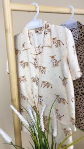 ONE SET SETELAN RAYON ANAK / BAJU ANAK LAKI-LAKI PEREMPUAN / BAHAN RAYON ADEM UNTUK SEHARI HARI MOTIF KARAKTER LUCU Celana Kemeja Fashion