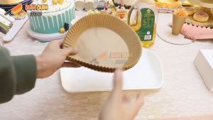 Set 100 tờ giấy nến Bum Bum House lót nồi chiên không dầu bát tròn size lớn 20cm giấy lót thấm dầu dùng cho nồi chiên không dầu bảo vệ bề mặt chống dính dễ vệ sinh giấy nến làm bánh thấm dầu ăn thực phẩm giấy nến nướng bánh chống dính cuộn to