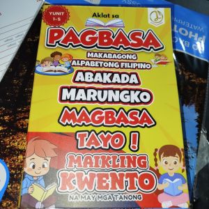 AKLAT SA PAGBASA YUNIT 1 - YUNIT 5 200 pages AKLAT SA PAGBASA  ✅P330 💥  Alpabetong Filipino - 34pages Abakada - 50pages Marungko - 40pages Magbasa Tayo - 30pages Maikling Kwento - 40pages   5 in 1 Book.. 😱 pinagsama sama yung yunit 1-5 sa isang boo