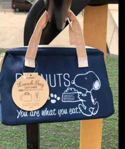 Tas Bekal Snoopy / Tas Snoopy / Lunch Bag Snoopy / Tas Bekal Import Karakter / Tas Bekal Lucu
