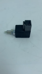 93810-3K000 Rear Brake Light Switch 4-Pin Hyundai Kia Stop Light Switch Assembly 93810-2E000