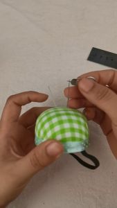 ที่สนเข็ม ที่ร้อยด้าย ที่ร้อยไหมปักผ้า แบบเกี่ยว สีเงิน (พร้อมส่งจากไทย)