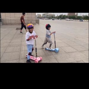 สกู๊ตเตอร์เด็ก สกู๊ตเตอร์เด็ก สกู๊ตเตอร์กันลื่นขาเดียวเด็ก 0-12 ปี สกูตเตอร์เด็ก สกูตเต