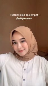 Kerudung polos / segi empat paris premium / jilbab sekolah polos jahit tepi bisa COD