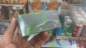 Mô Hình Xe MINI GT 1/64 Bentley Batur Scarab Green Chính Hãng