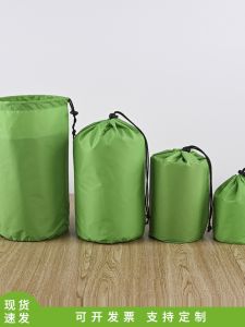 Nylon Drawstring Storage Bag for down Jacket Travel Organizer Green Portable Corded Bag Pouch for Clothing And Accessories