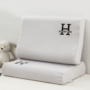 Kiss Dear | Winter Milk and Coral Fleece Pillowcase 40x60cm