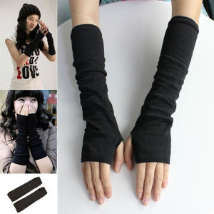 1 Pair Womens Fashion Knitted Arm Fingerless Gloves Half Finger Wrist Sleeve Elastic Warm Gloves For Fashionable Wrists (Black)