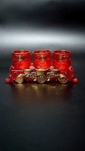 ชุดน้ำชา ก้อนทอง พลาสติก ถวายเจ้าที่ เจ้าแม่กวนอิม 3 ถ้วย 5 ถ้วยสีแดง พร้อมฐานรอง รุ่นใหม่: