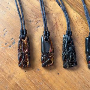 Kalung Akar Bahar Ukir Naga dan Macan