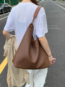 Korean Retro Large Capacity Womens Shoulder Bag 2025 New Style Commuter Underarm Tote Bag Soft PU Leather Handbag