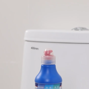Nước tẩy vết bẩn ố vàng toilet Rookie 500mL