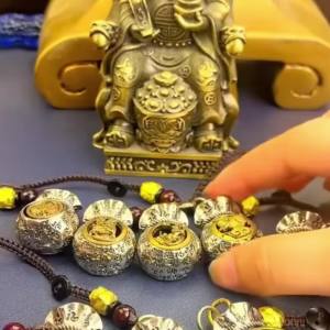 12 Zodiac Feng Shui Keychain Money Bag Patten Bring Wealth and Fortune Feng Shui Lucky Charm