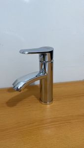 KRAN WASTAFEL KAMAR MANDI / KERAN WASTAFEL UP DOWN PANAS DINGIN > WASTAFEL KAMAR MANDI
