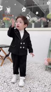 Đồ vest lịch lãm bé trai 2 chi tiết áo khoác vest quần dài dáng âu màu đen chỉ nổi 1 đến 7 tuổi BERNIE kids 1023B007