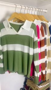 Atasan Rajut Polo Wanita Lengan Panjang Motif Garis Casual