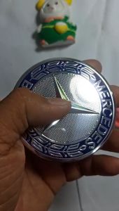 Logo Mercedes chụp mâm xe (chụp Lazâng) xe Mercedes đường kính 75mm phù hợp mẫu xe Mercedes khác nhau logoMecxanh75