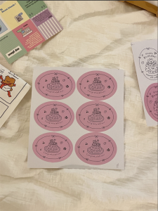 Adorable Birthday Bear Stickers Decorative Seal Sweet Treat Non-Drying Adhesive Packaging Bag Closure Stickers Gift Decoration