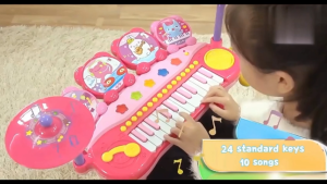 ของเล่นชุด DJ เปียโน+กลอง MP3 พร้อมหูฟังและไมโครโฟน มีเสียง มีไฟ เสริมสร้างพัฒนาการด้านดนตรีสำหรับเด็กได้เป็นอย่างดี