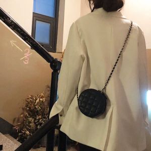 กระเป๋าสตางค์ทรงกลมขนาดเล็กแบบสะพายข้างสำหรับผู้หญิง กระเป๋าสะพายไหล่แบบโซ่ กระเป๋าสะพายข้างลายสก็อตสไตล์เกาหลี กระเป๋าสตางค์หนัง PU