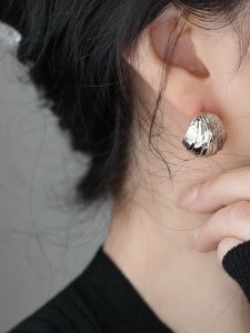 925 Silver Half Circle C Shaped Ear Cuff Textured Folded Fashionable Earrings Geometric Pattern Womens Jewelry Accessories