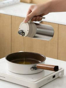 JTUTM | Drip-Resistant Automatic Open Close Oil Bottle