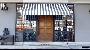 Retractable Awning Canopy No Drilling Sunshade Rainproof Manual Folding Telescopic Canopy Outdoor Balcony Door Awning