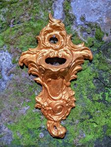 mas bunga jadul bahan alumunium ringan dan nanti karat