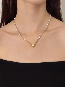 Color Clash Heart Silver Necklace Womens Fashion Jewelry Simple High-End Sensation Clavicle Chain Alloy Plated Gold And Silver
