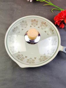 Japanese Style Ceramic Cooking Utensils Single Handle Flat Bottom Pot Wanfu Burner Natural Clay Can Be Used for Direct Fire Oven