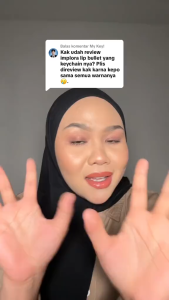 Implora Day To Day keychain Lipstik