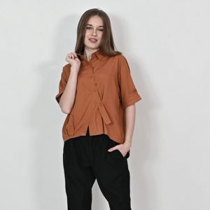 QUEENTIN Kemeja Wanita Asimetris 0468 Katun Tenzel Primacool Polos Lengan Pendek